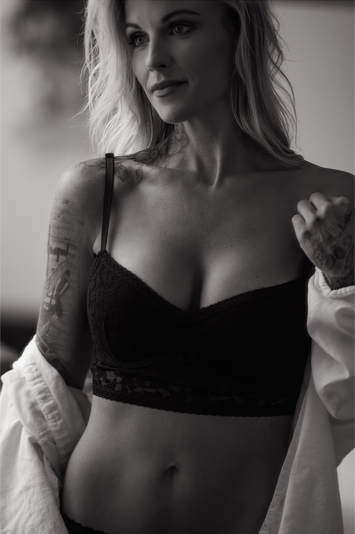Minimalist Boudoir Aesthetic